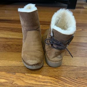 Ugg Lace up Short Boot
